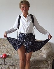 Frisky amateur housewife getting naughty