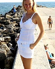 Horny mature women, houswives, wives, sex pictures