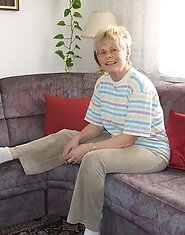 naughty older lady showing off her naked body