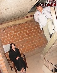 teeny fucking the handyman